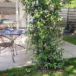 Avec Terrasse Et Tonnelle Апартаменты