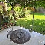 Апартаменты Avec Terrasse Et Tonnelle *