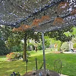 Avec Terrasse Et Tonnelle Апартаменты Parempuyre