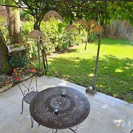 Apartamento Avec Terrasse Et Tonnelle *