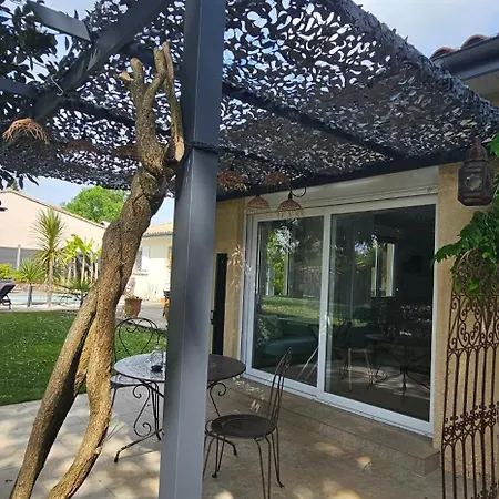 Avec Terrasse Et Tonnelle Apartament Parempuyre