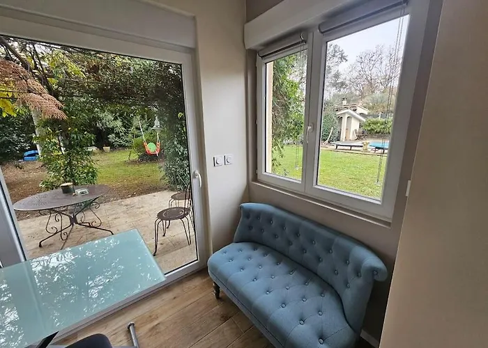 Avec Terrasse Et Tonnelle * Parempuyre